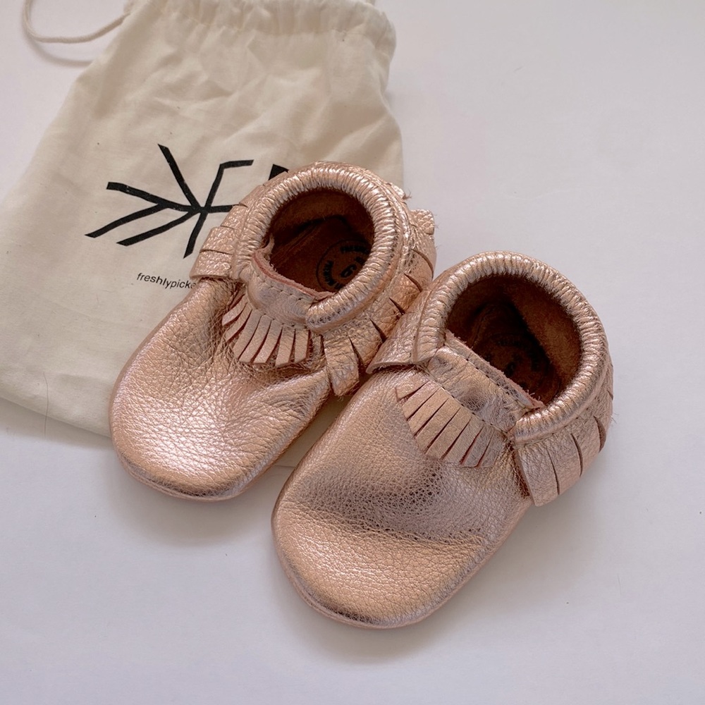 Freshly picked rose gold moccasin baby shoe size 6